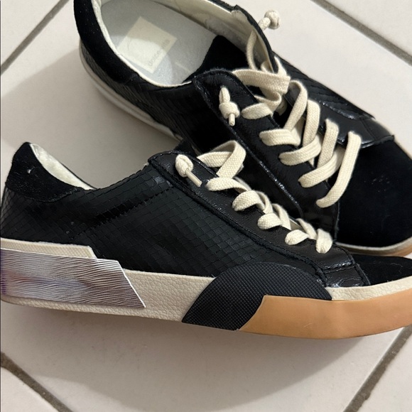 Dolce Vita Black Sneakers with Cream Laces - Picture 2 of 6